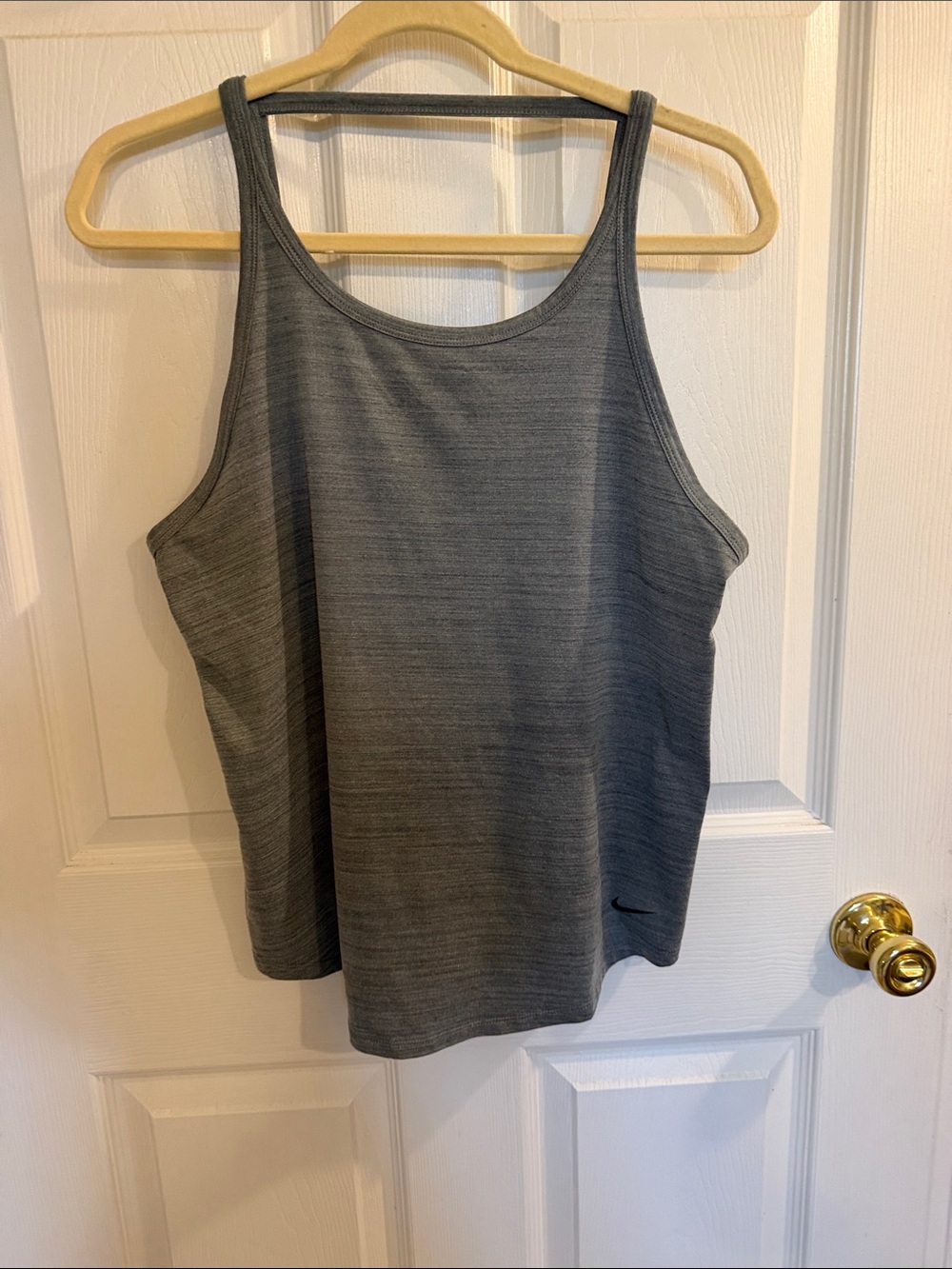 Nike Women's Heather Gray Athletic Tank Top